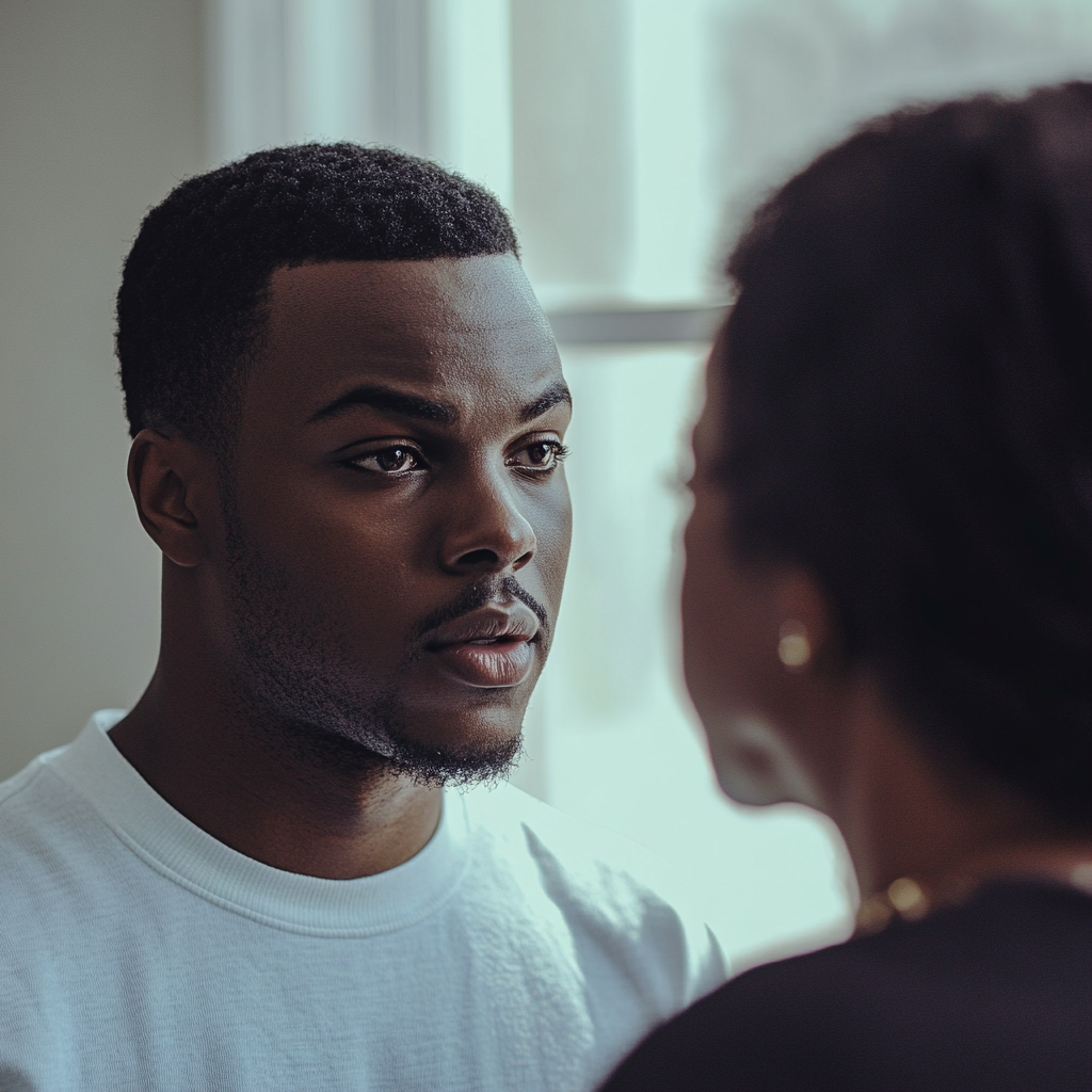 Un homme au regard sérieux | Source : Midjourney