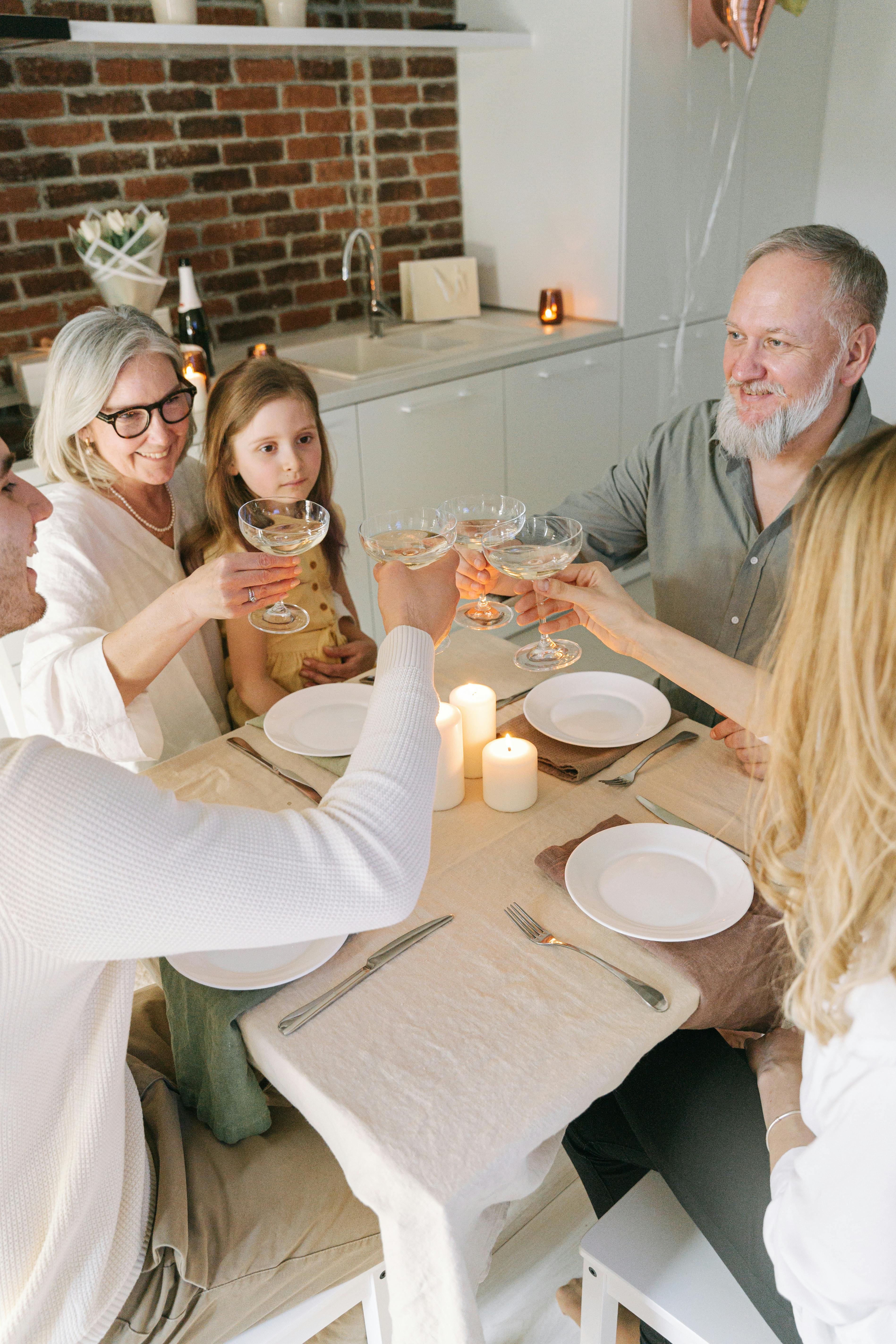 Une famille heureuse | Source : Pexels