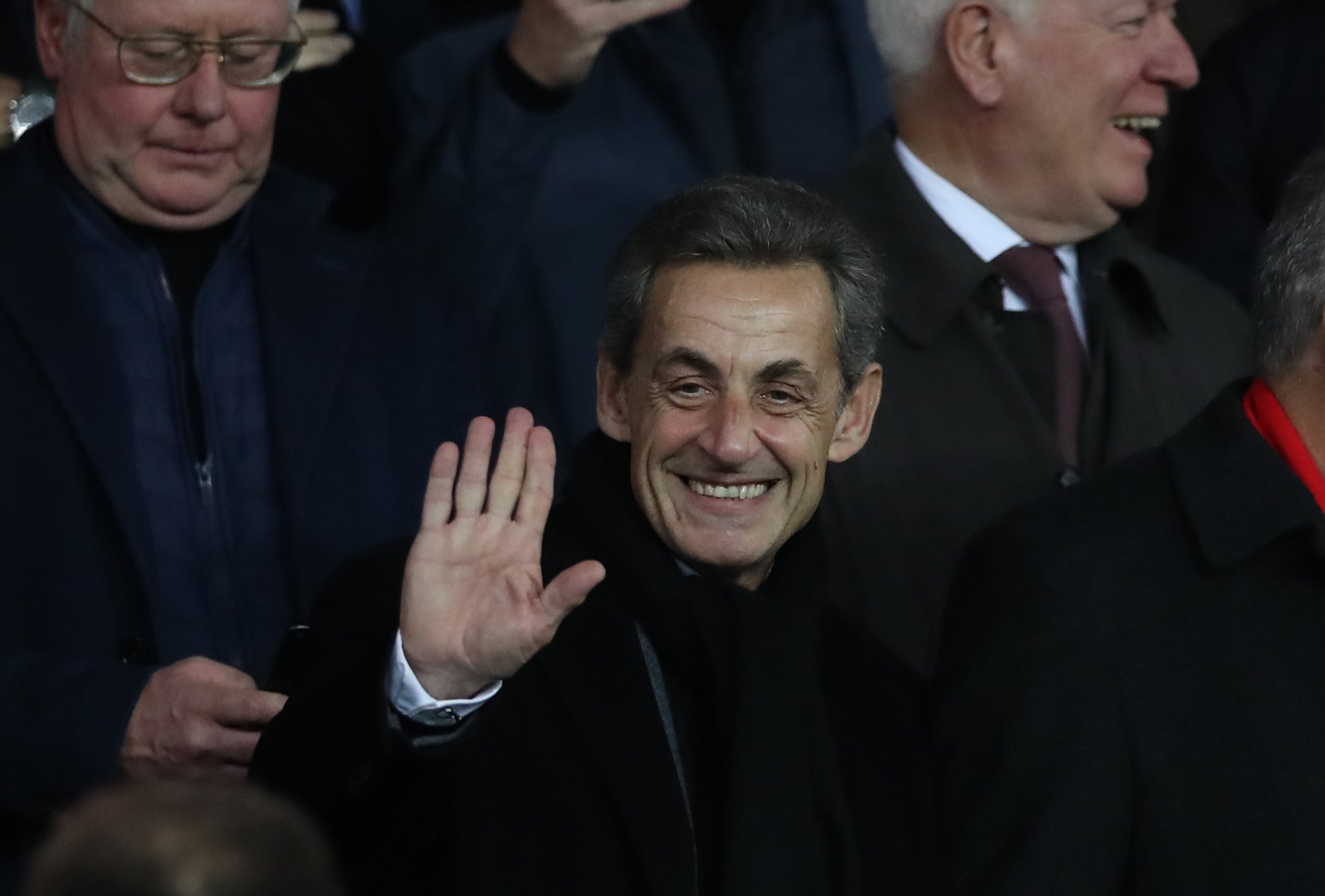 L'ancien président français Nicolas Sarkozy au match du Groupe C de la Ligue des champions de l'UEFA à Paris, France | Photo : Getty Images